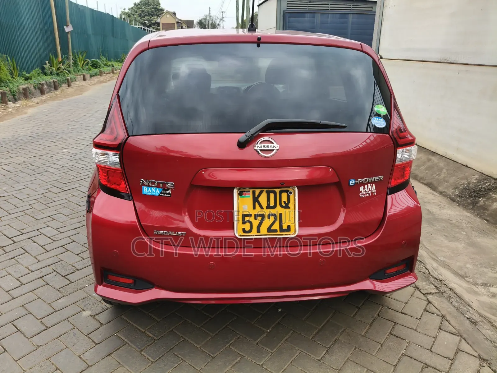 Nissan Note 2017 Red