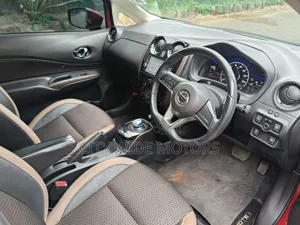 Nissan Note 2017 Red