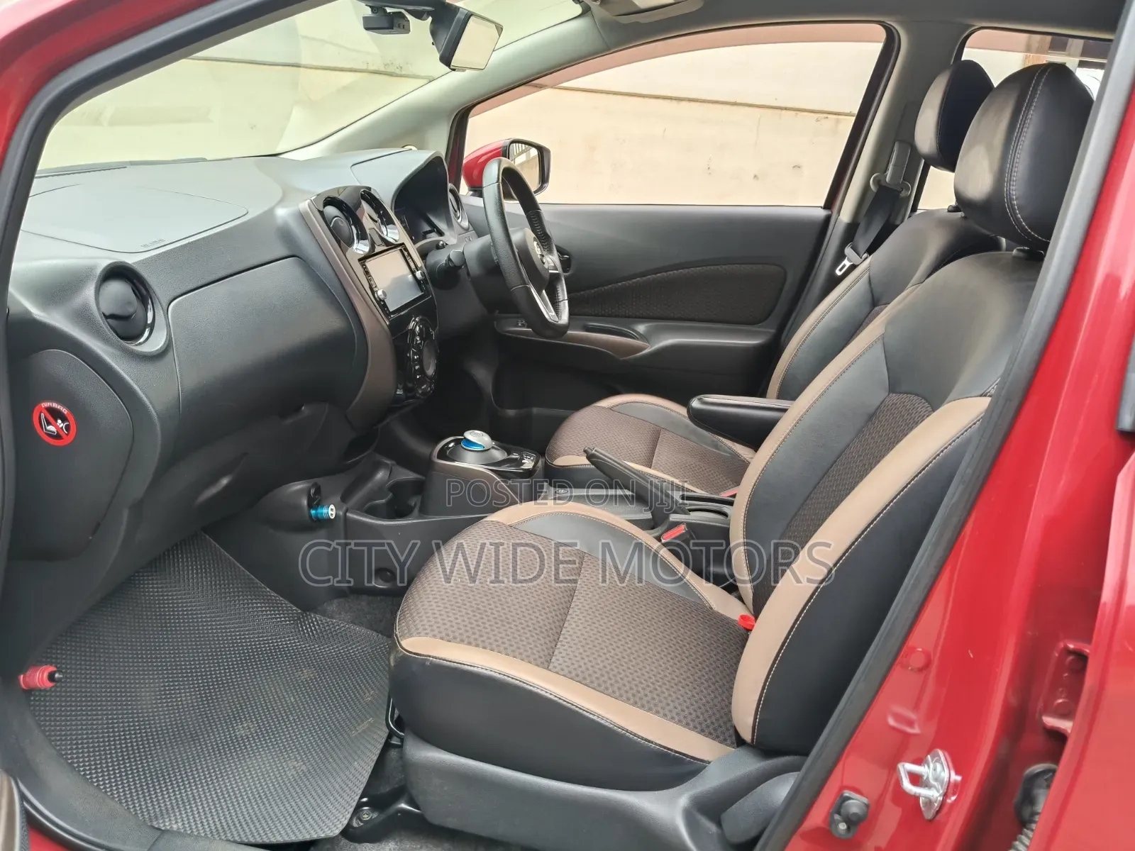 Nissan Note 2017 Red