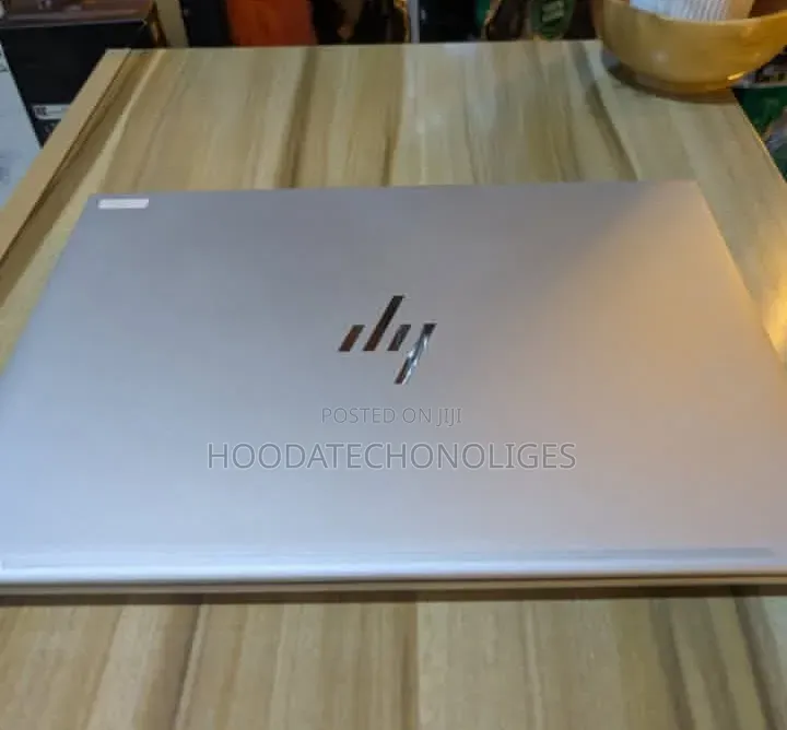 New Laptop HP EliteBook 840 G9 16GB Intel Core i7 SSD 512GB