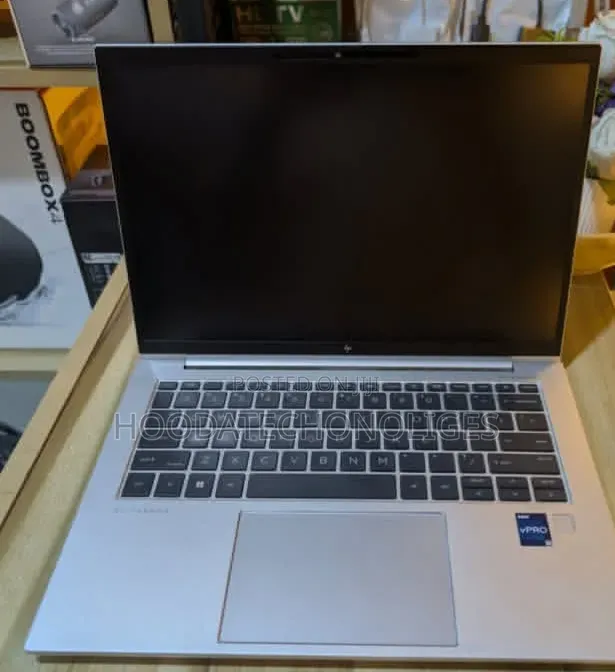 New Laptop HP EliteBook 840 G9 16GB Intel Core i7 SSD 512GB