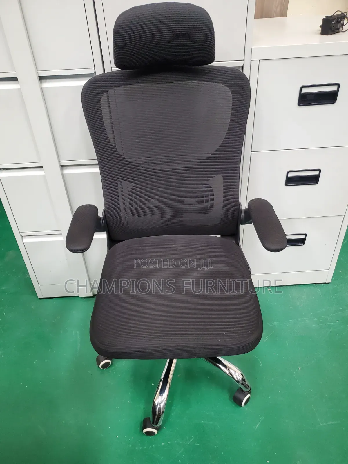 Mesh Ergonomic Chair With Flip-Up Arms