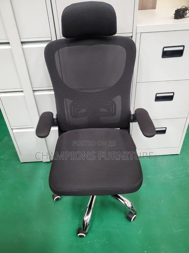 Mesh Ergonomic Chair With Flip-Up Arms