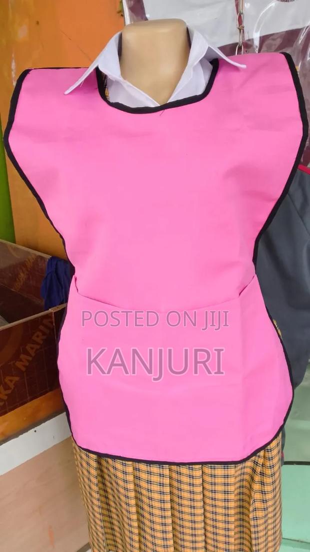 Double Sided Aprons - thumbnail 2