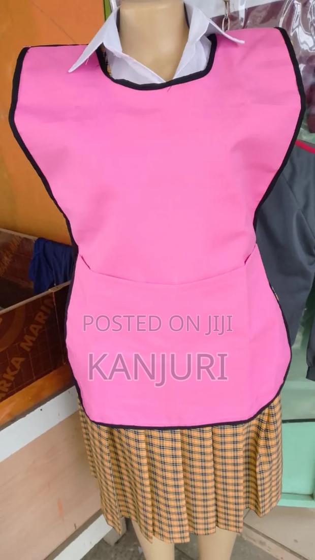 Double Sided Aprons - thumbnail 4