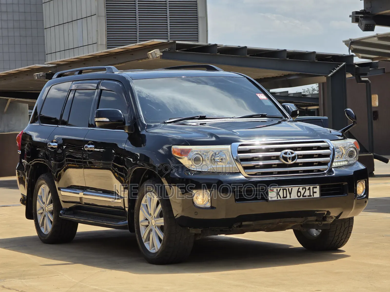 Toyota Land Cruiser 2012
