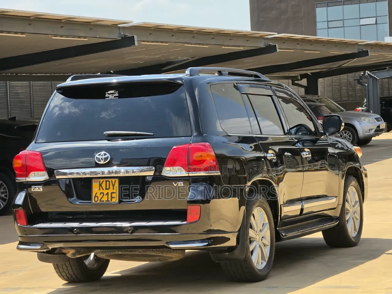 Toyota Land Cruiser 2012