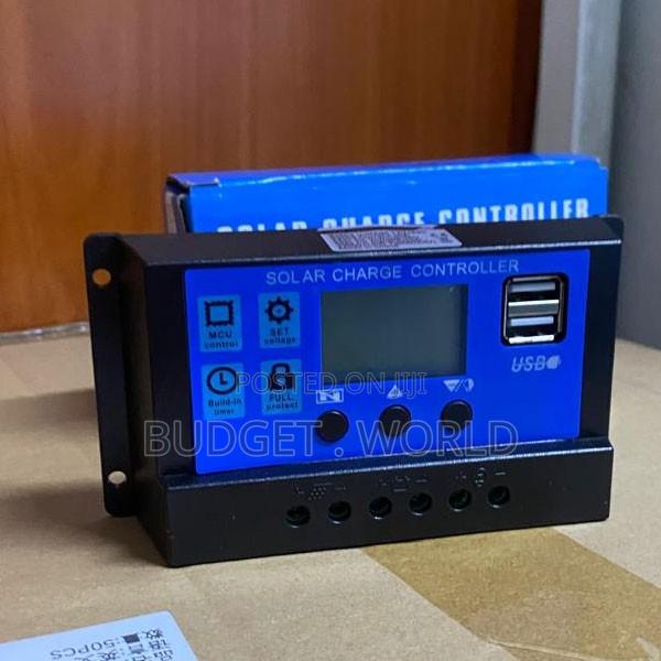 30 Amp PWM Solar Panel Charge Controller