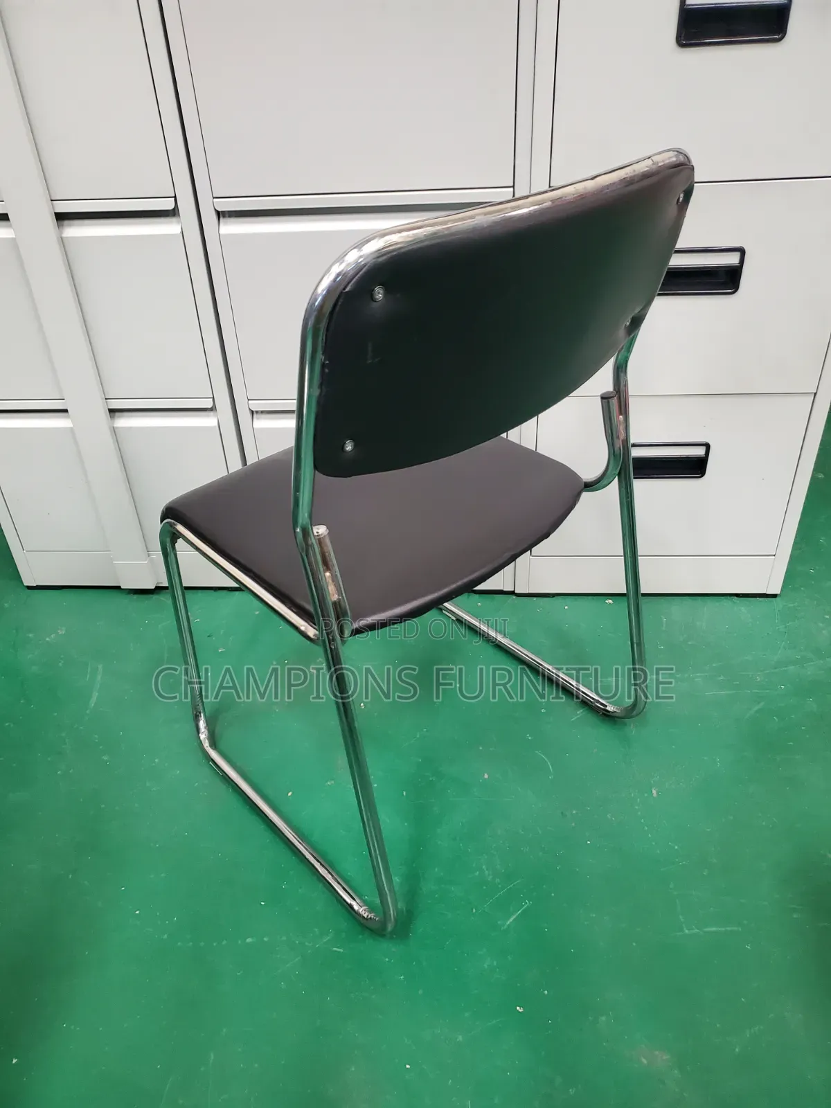 Thinly Padded Black Visitors Chair