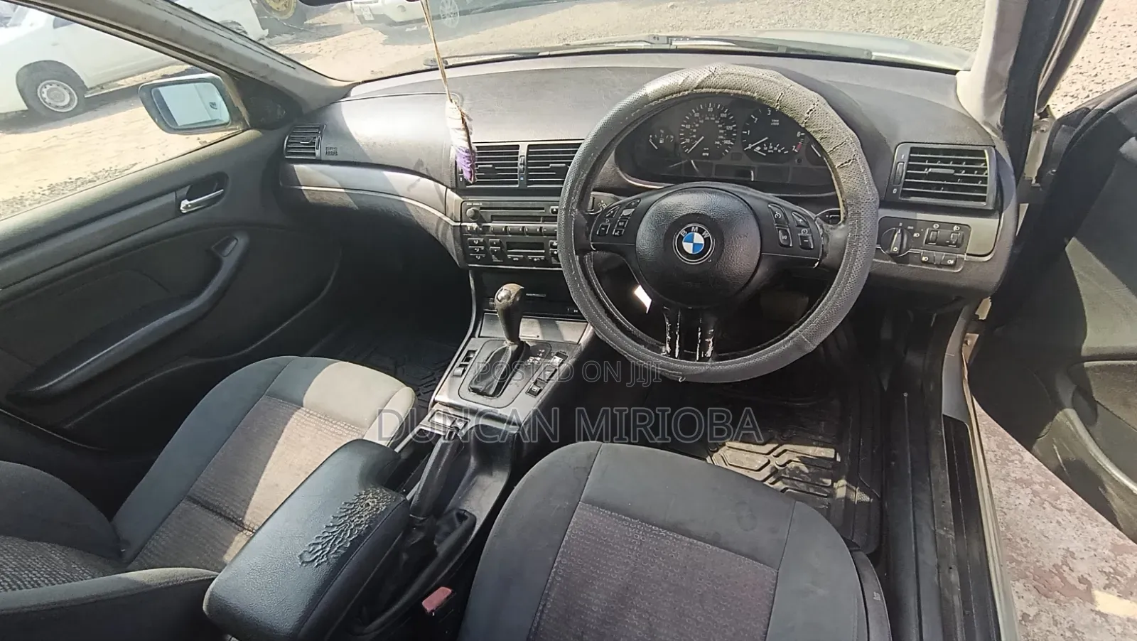 BMW 318i 2004 Gray