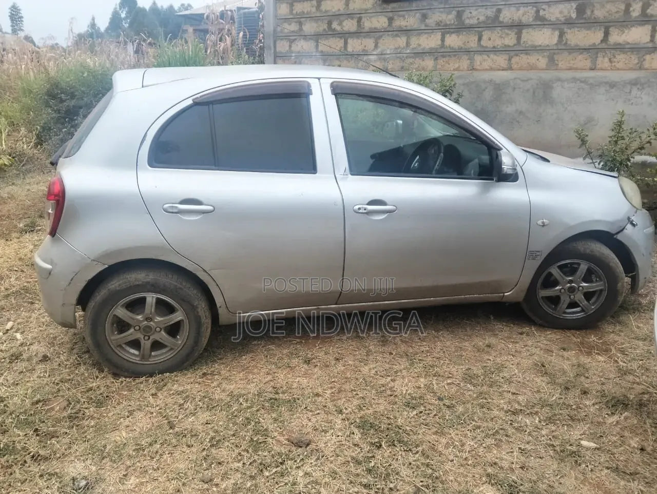 Nissan March 1.2 FWD 2011 Gray