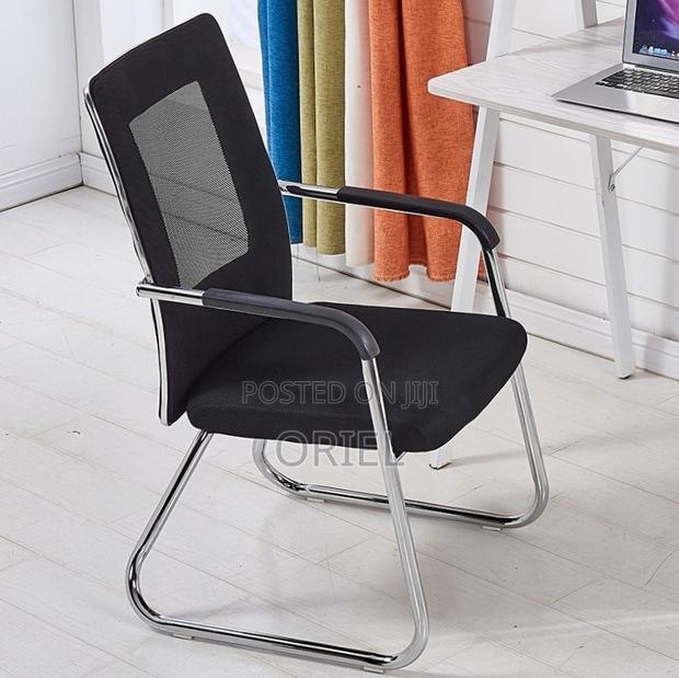 Office Chair : Aluminium Frame Visitor Waiting Chair - thumbnail 3