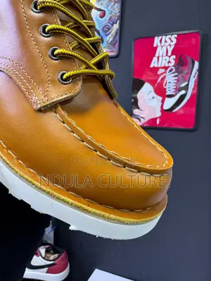 Original Red Wing Classic Moc Boots (Fully Boxed)