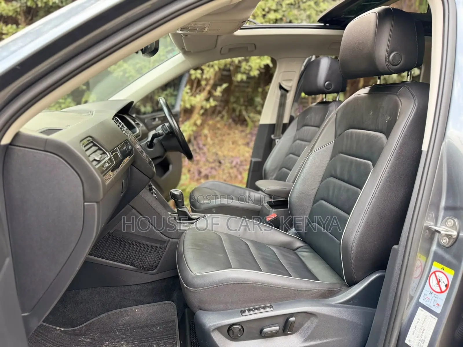 Volkswagen Tiguan 2021 Silver