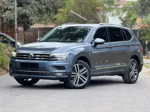 Volkswagen Tiguan 2021 Silver