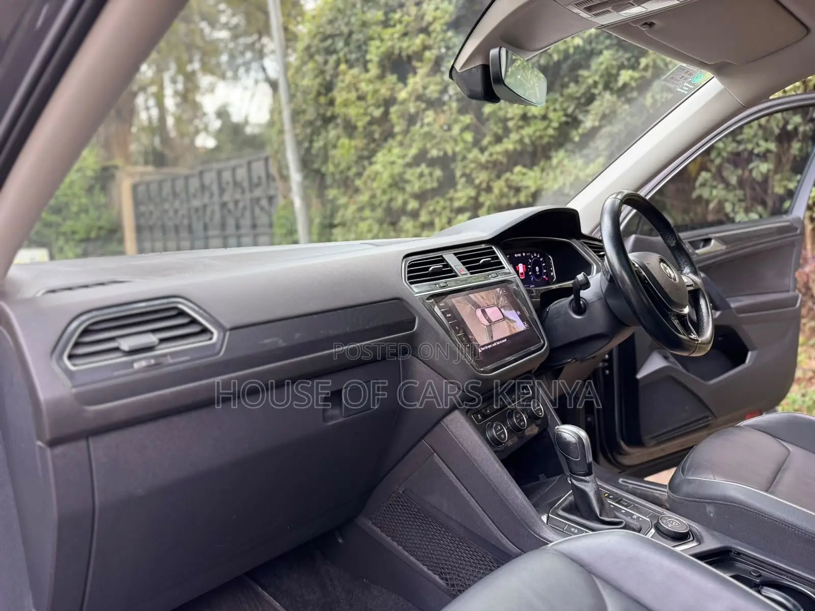 Volkswagen Tiguan 2021 Silver