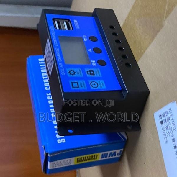 30A Solar Charging Controller With PWM Technology - thumbnail 2