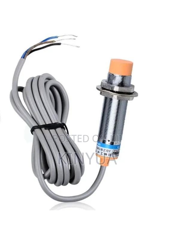 Capacitive Proximity Switch(PNP)