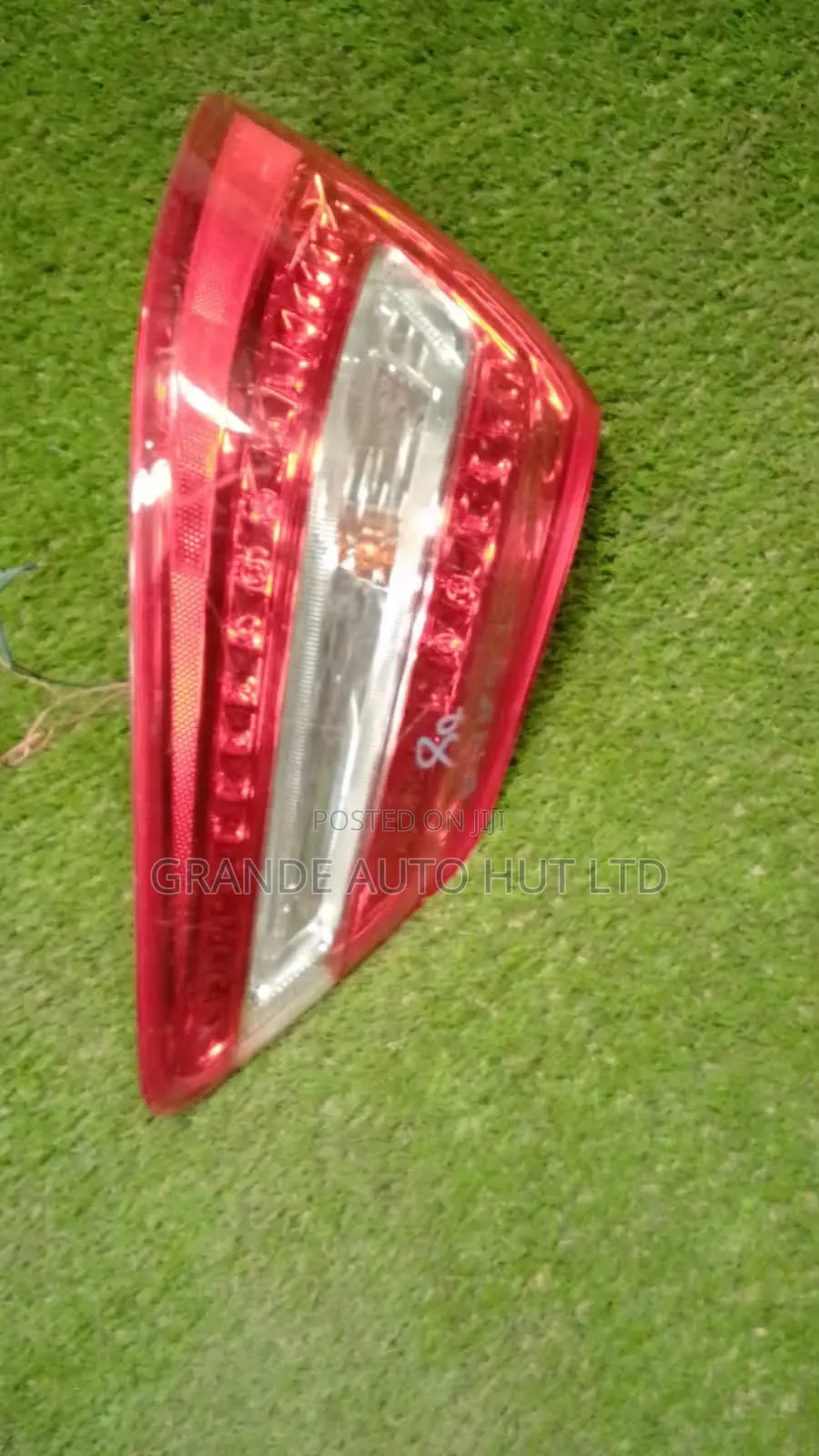 Nissan Teana Taillights 08