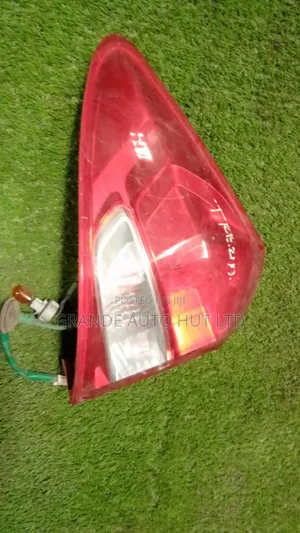 Subaru Trezia Taillight