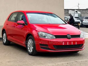Volkswagen Golf 2016 Red