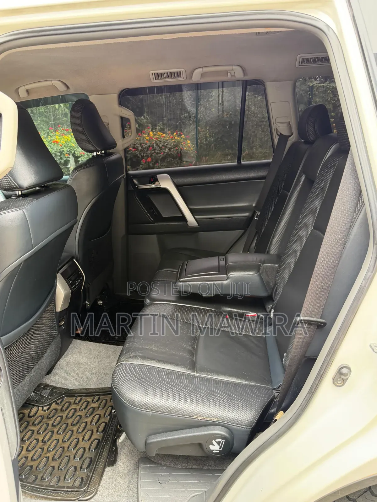 Toyota Land Cruiser Prado 2010