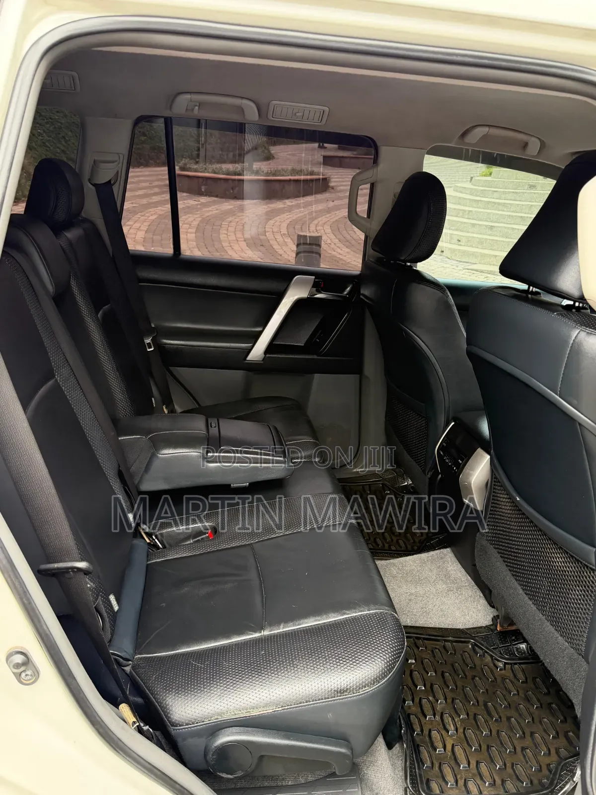Toyota Land Cruiser Prado 2010