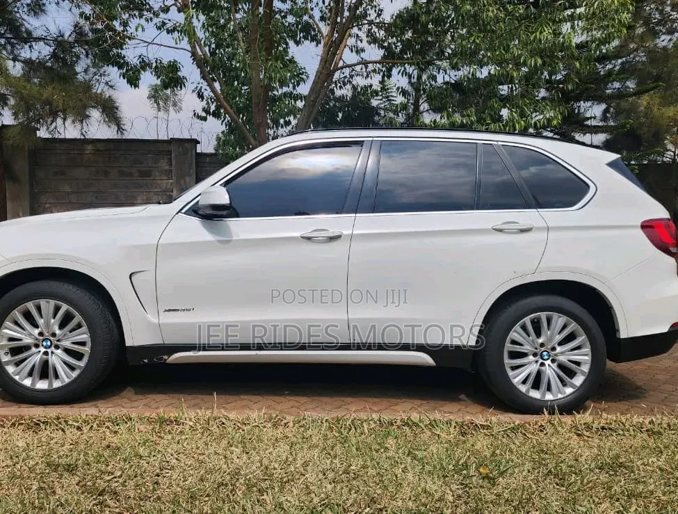 BMW X5 2017 Off white