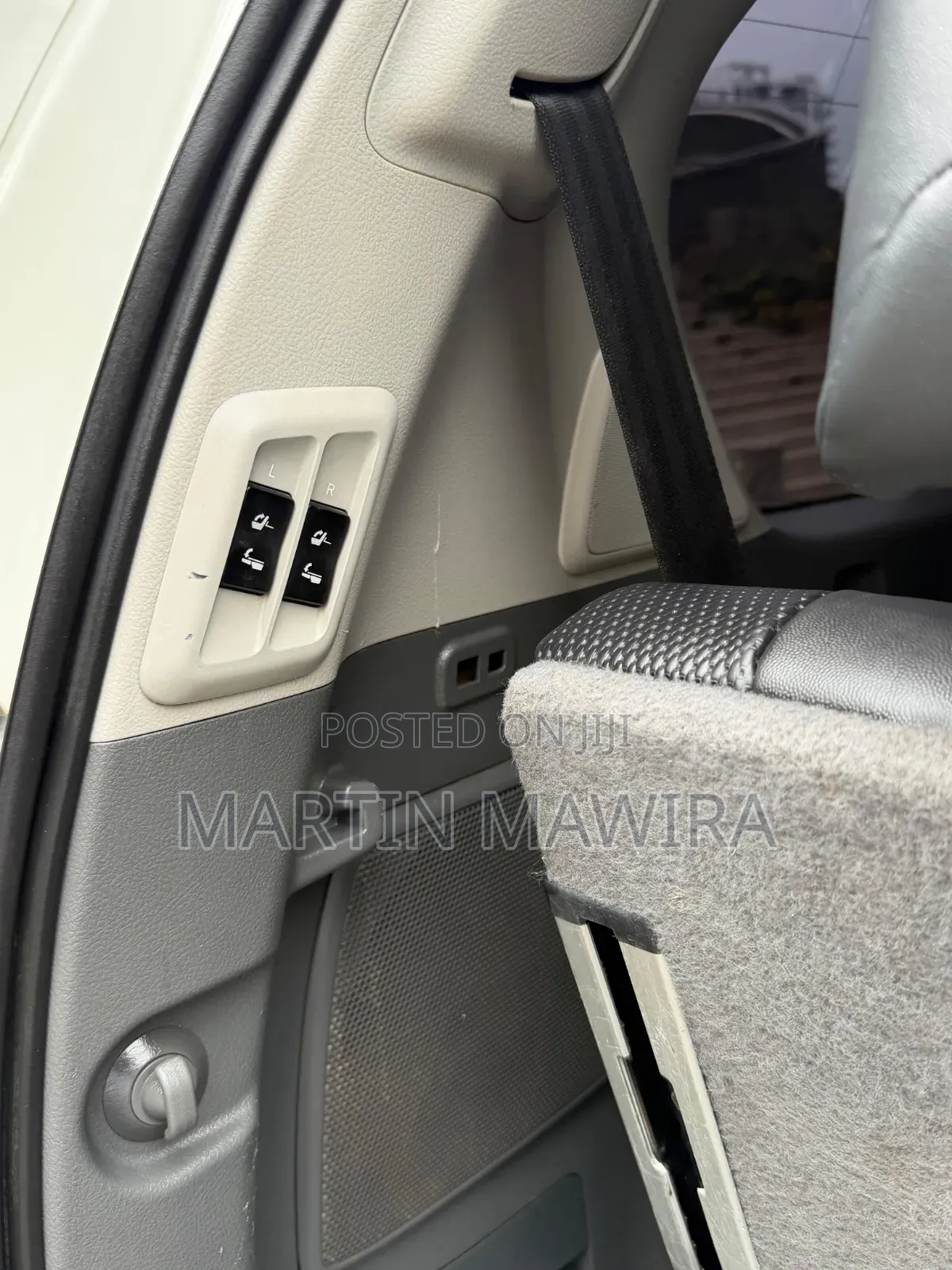 Toyota Land Cruiser Prado 2010