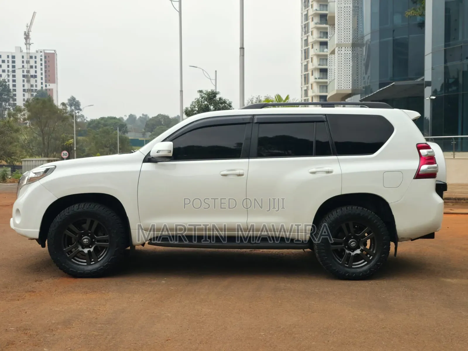 Toyota Land Cruiser Prado 2010