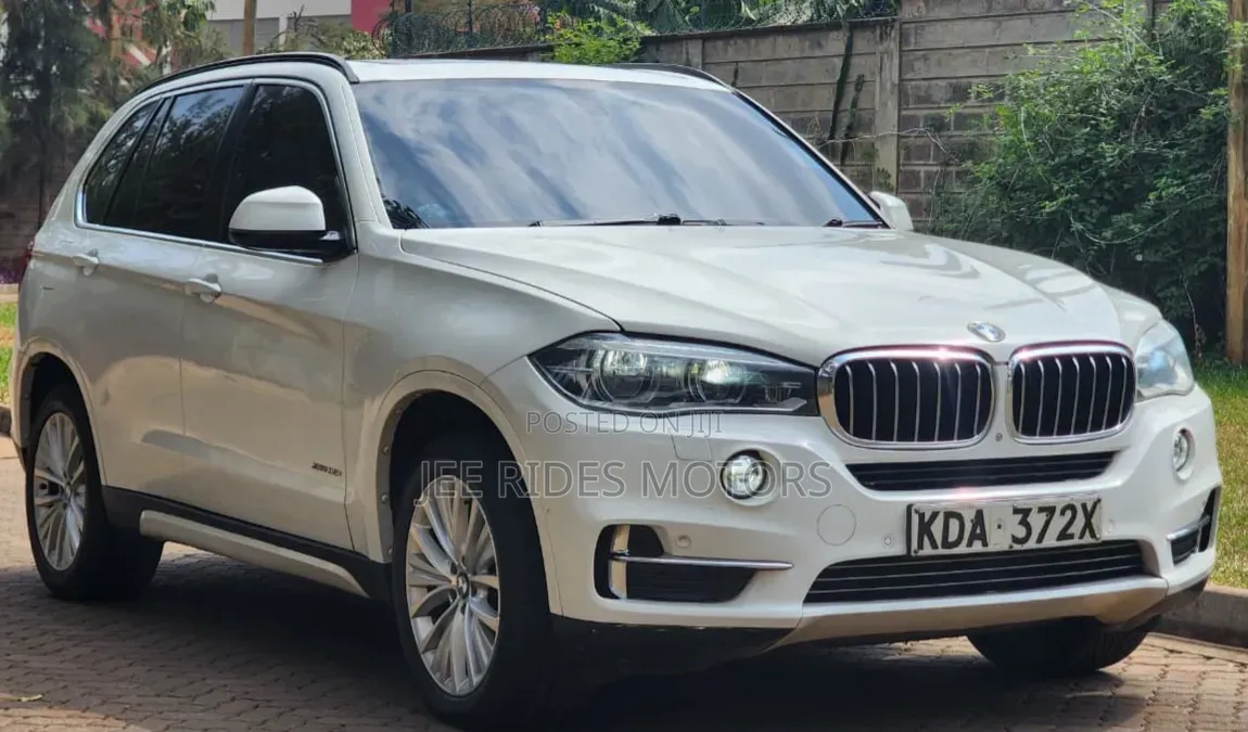 BMW X5 2017 Off white