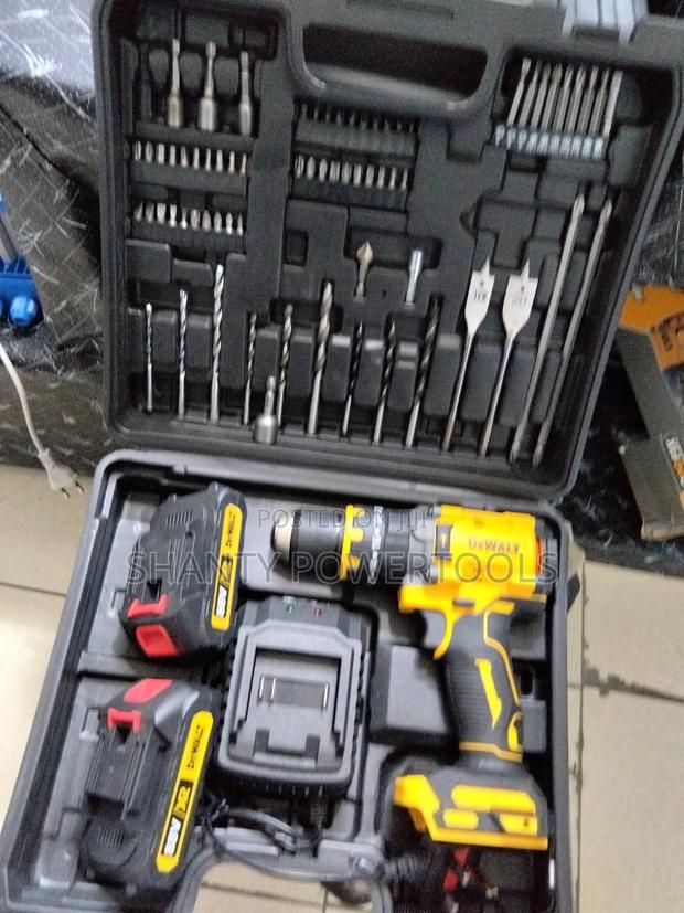 Dewalt Brushless Drill - thumbnail 2