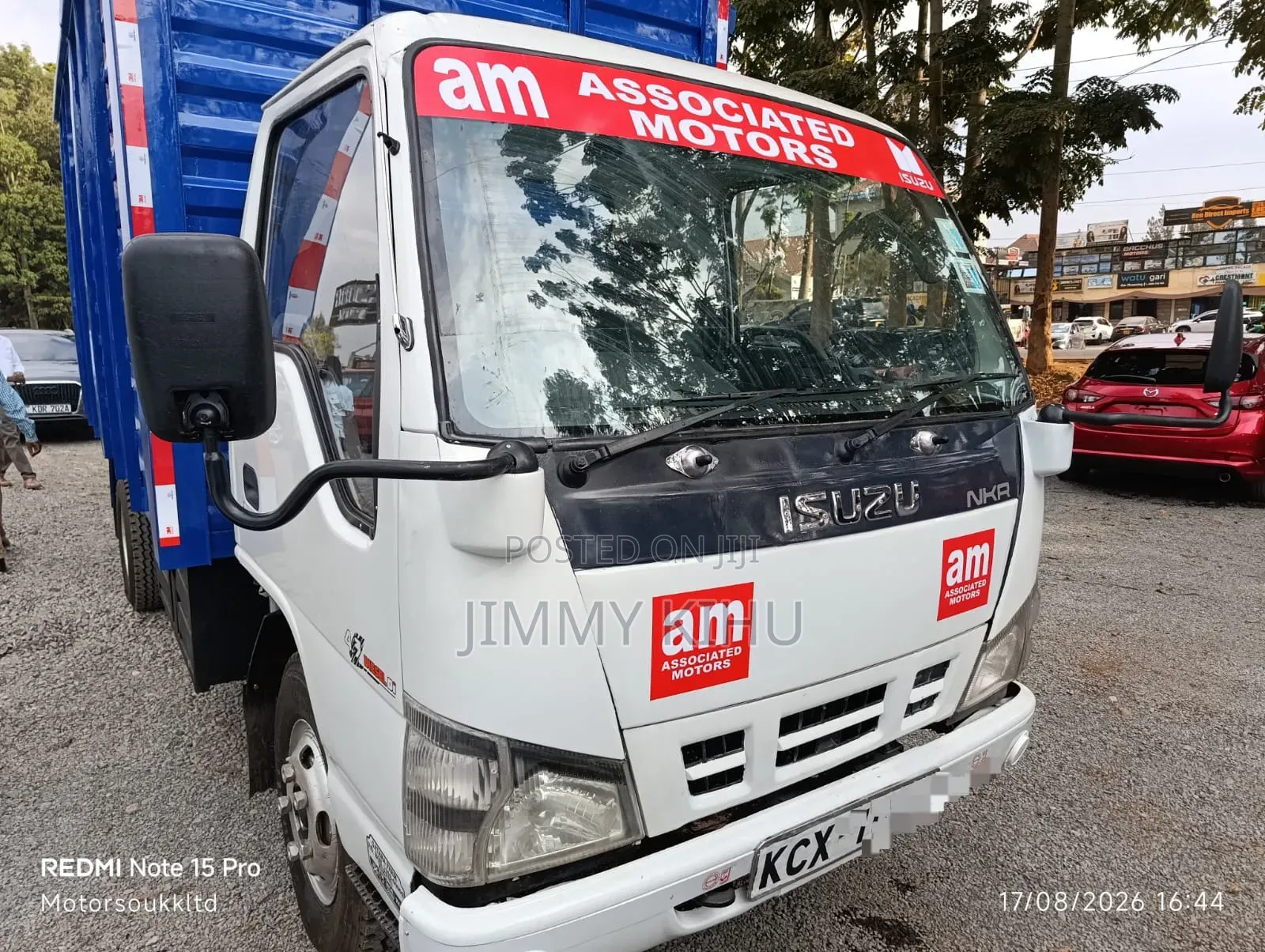 Isuzu NKR(Local)