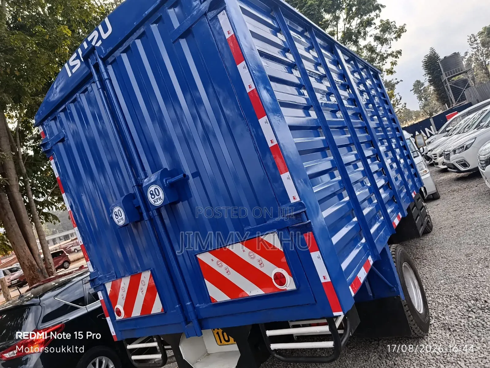 Isuzu NKR(Local)