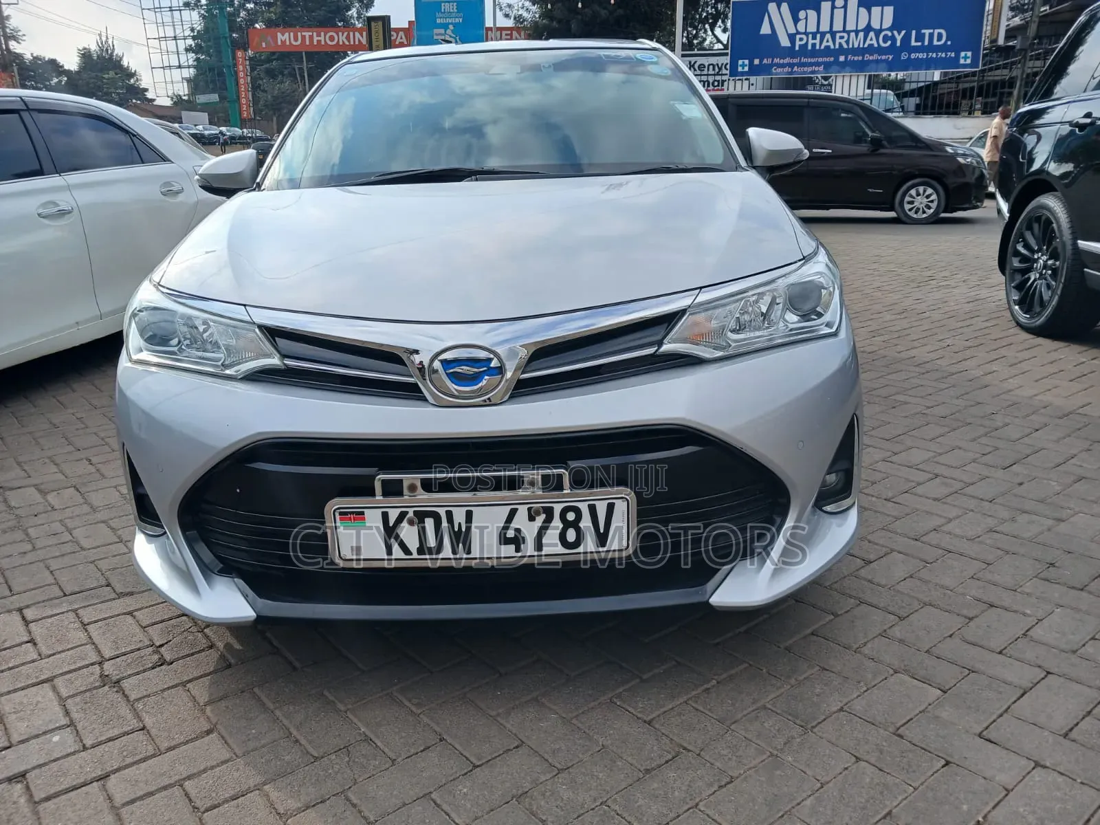 Toyota Axio 2018 Silver