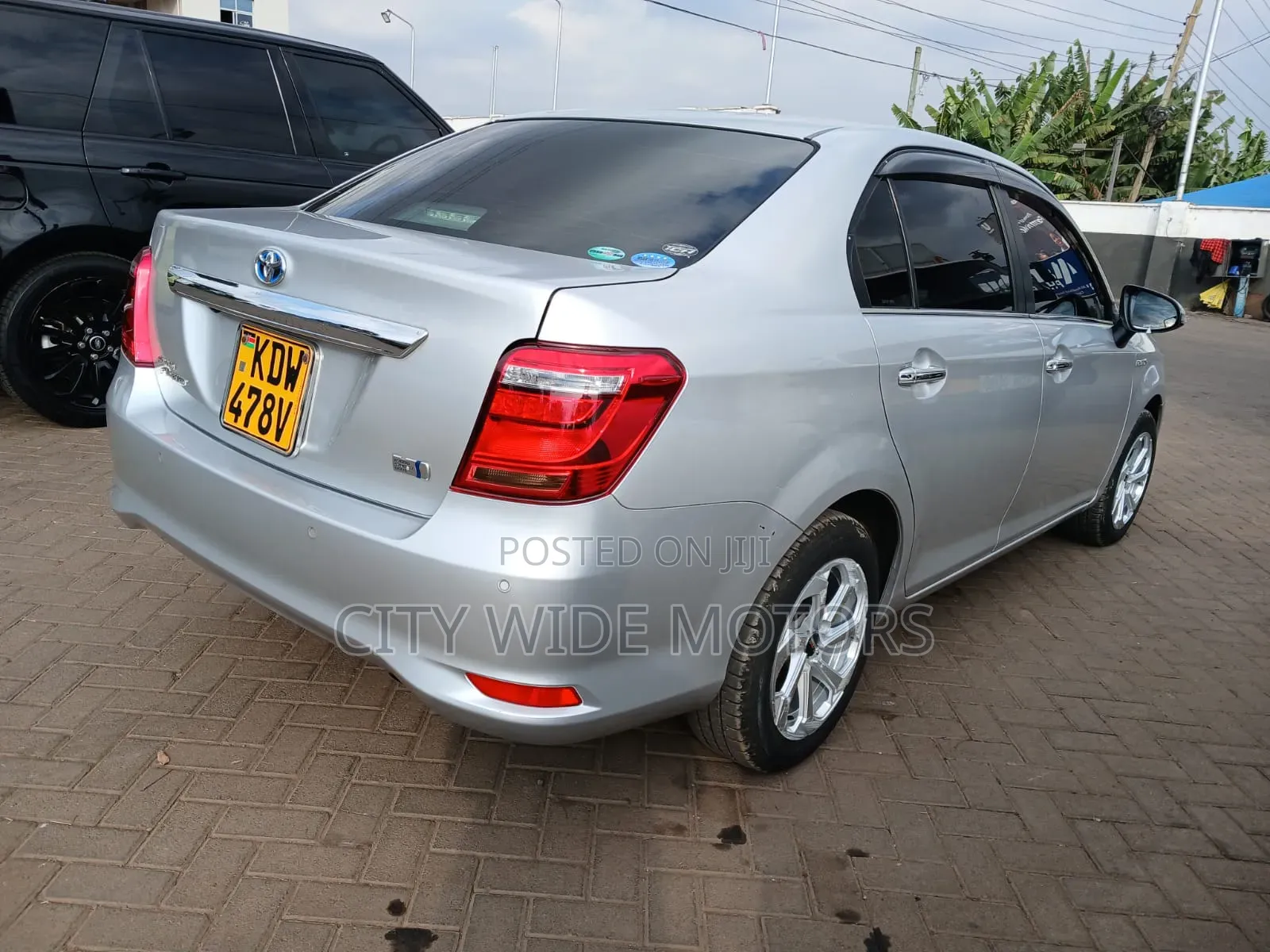 Toyota Axio 2018 Silver