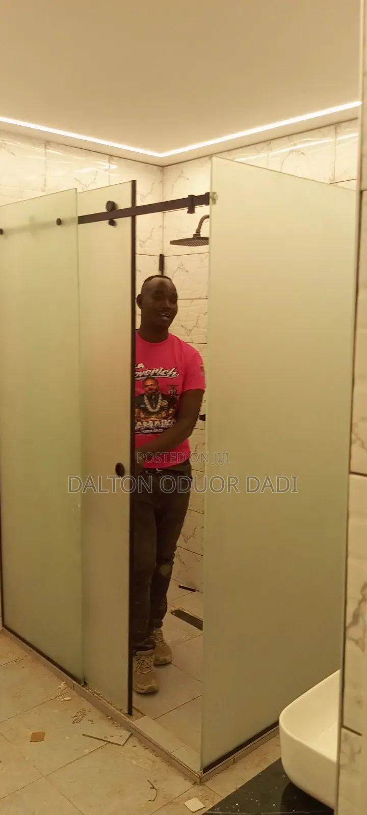 Shower Cubicle Glass and Sund Blasting