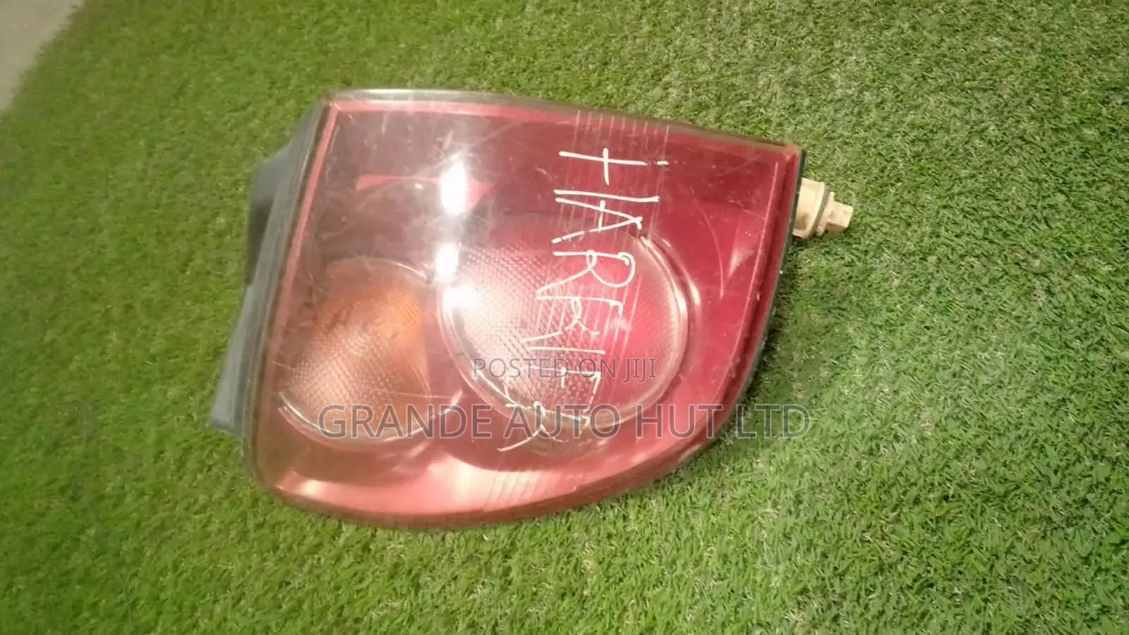 Toyota Harrier McU10 Taillights