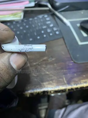 Apple Airpods 2nd Generation