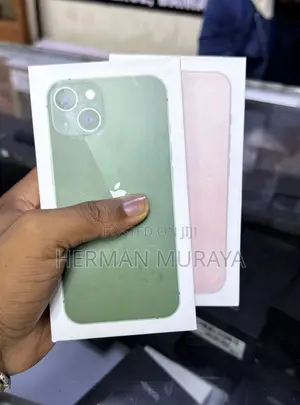 New Apple iPhone 13 128 GB Pink