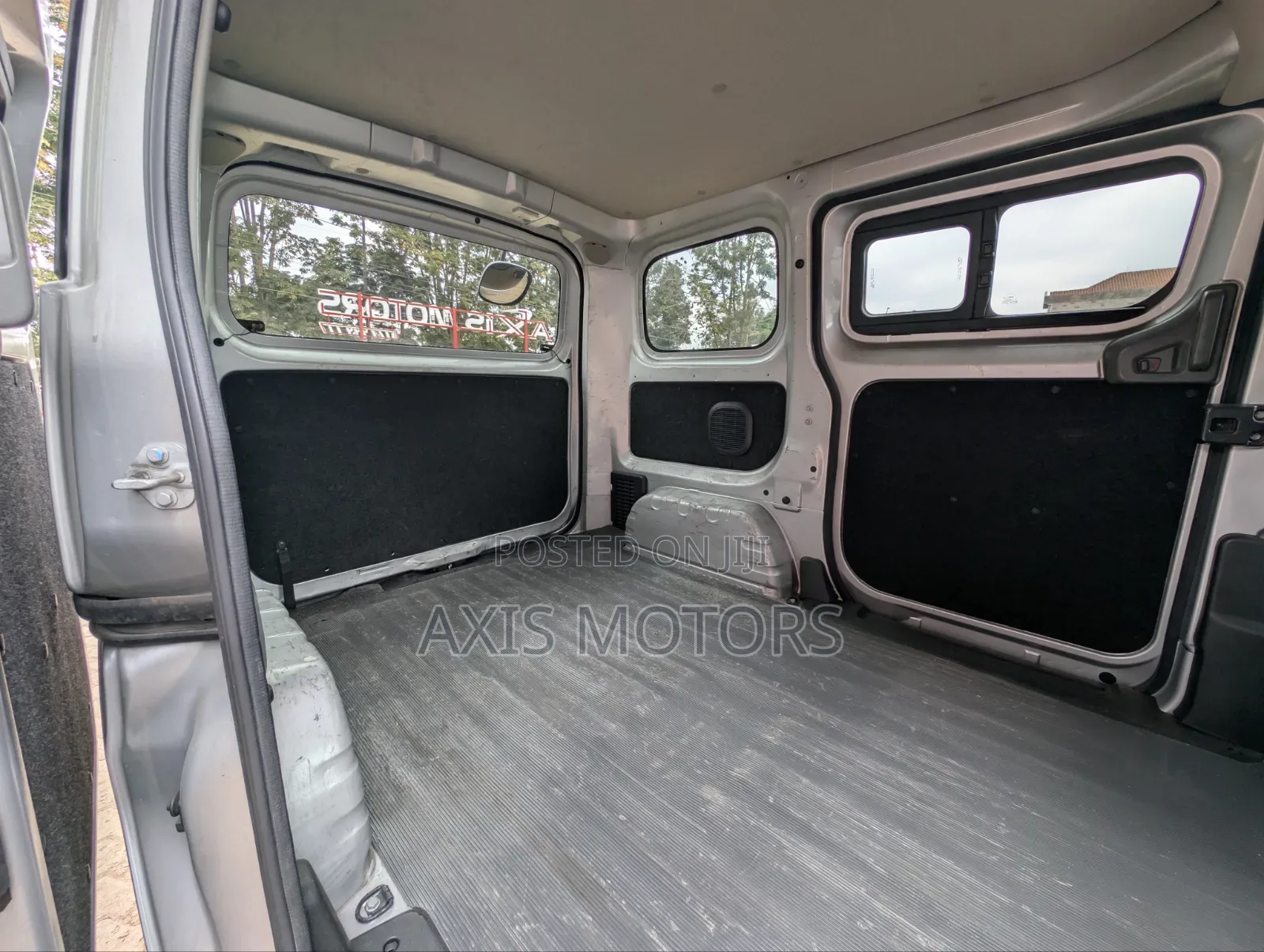 Nissan NV200 2019 Silver