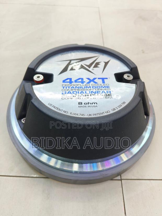 44XT 8-Ohm Ferrofluid-Cooled Titanium Dome Compression Driver