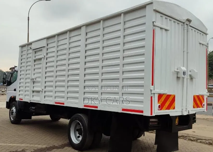 Mitsubishi Fuso F1