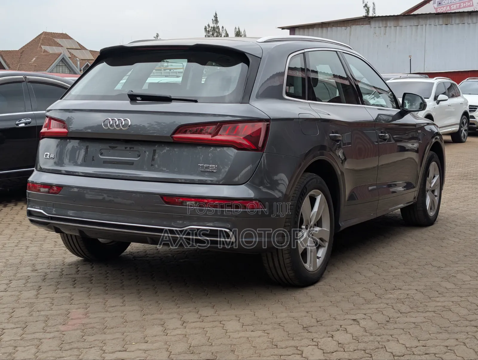 Audi Q5 2.0T Premium AWD quattro 2019 Gray