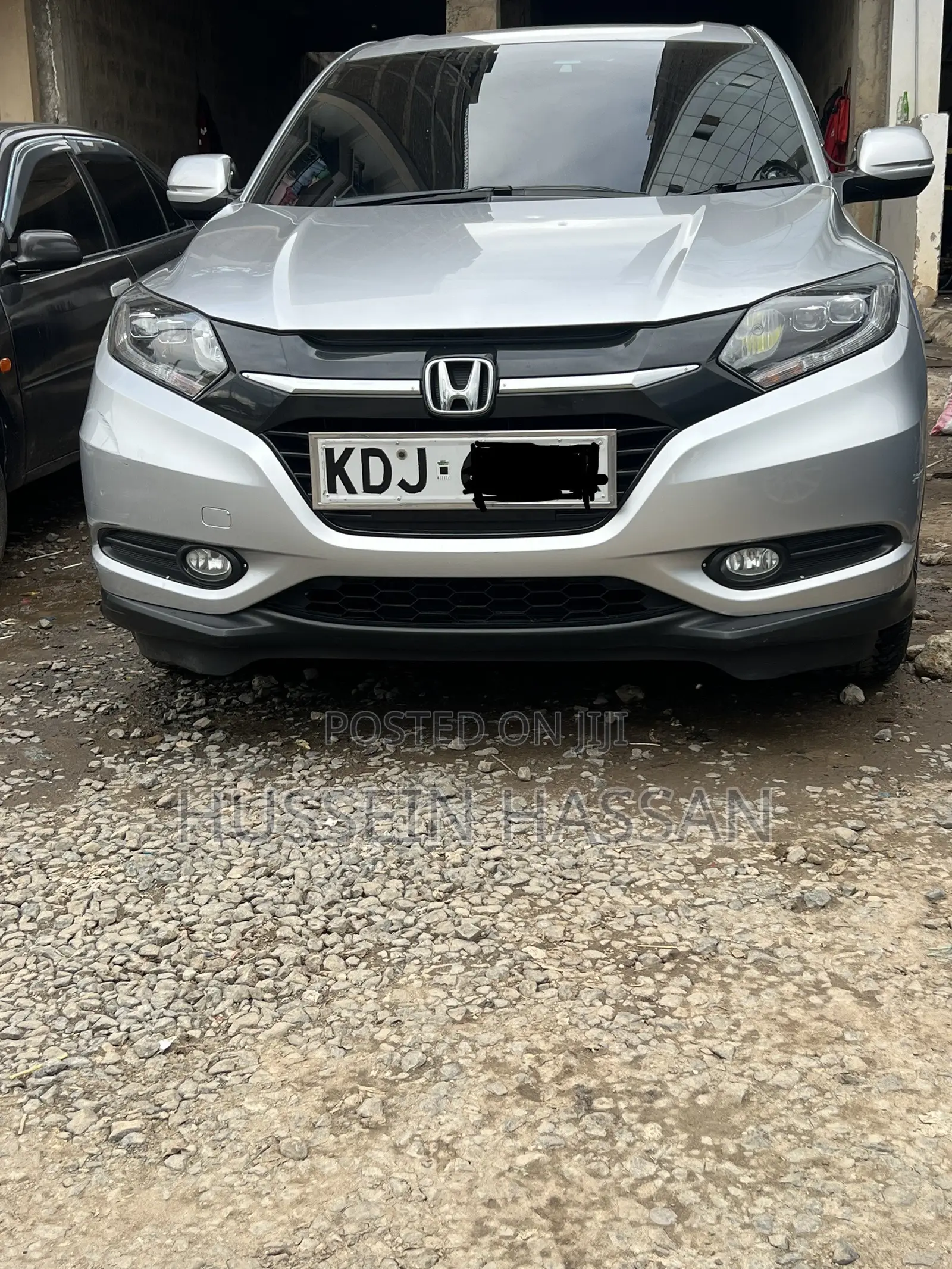 Honda Vezel 1.5 2WD 2015 Silver