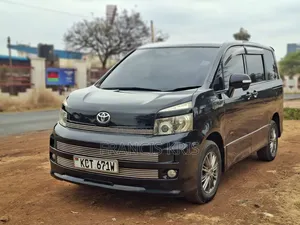 Toyota Voxy 2011 Black