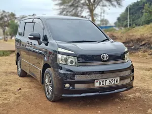 Toyota Voxy 2011 Black
