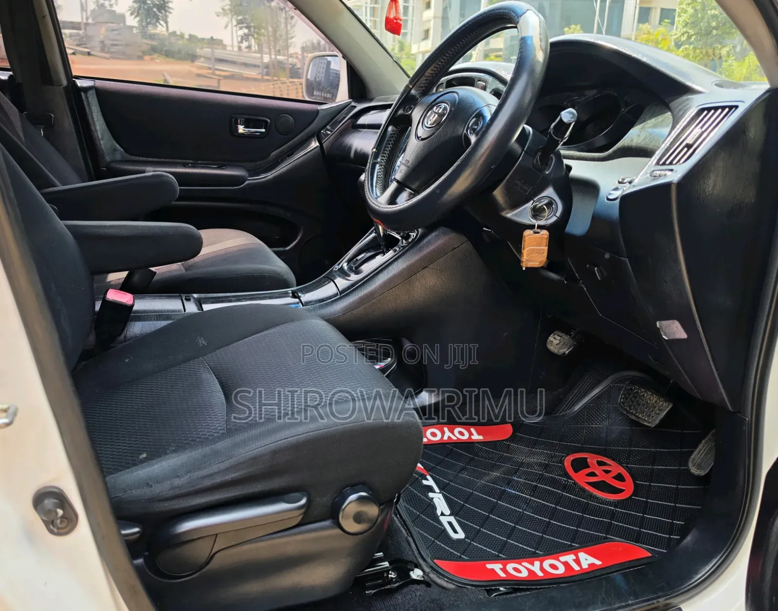 Toyota Kluger 2004 Off white