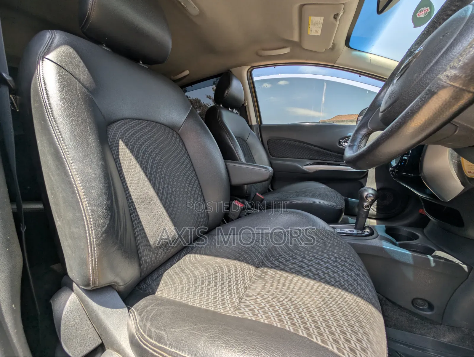Nissan Note 2013 Gold