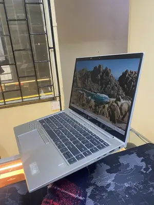 Laptop HP EliteBook 830 G7 16GB Intel Core i7 SSD 512GB